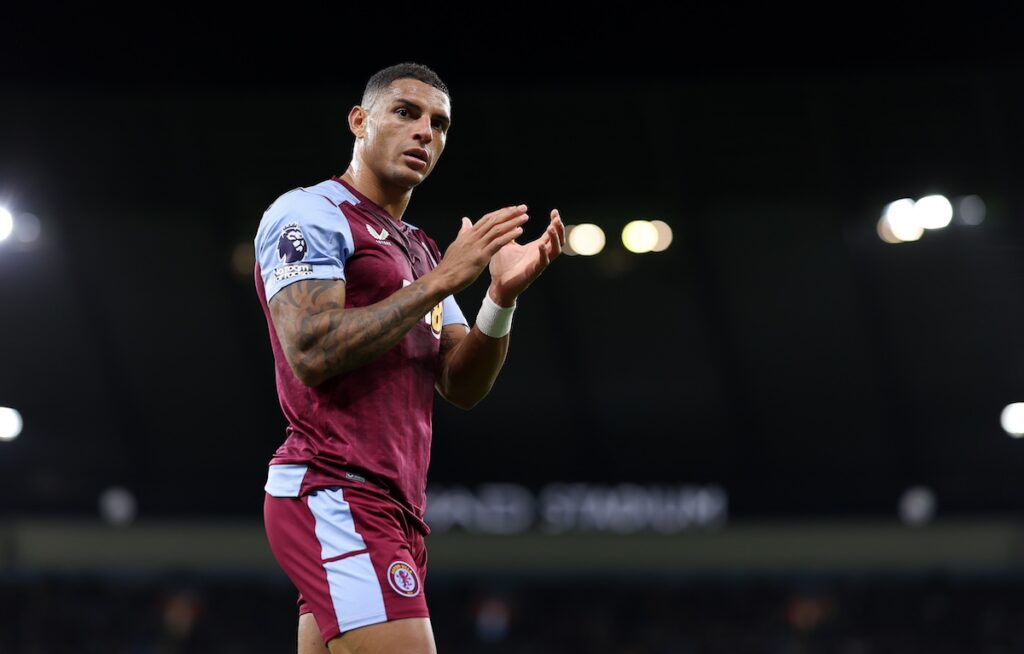 Aston Villa in talks to sell £100k-per week defender to EPL rivals