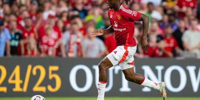 Man United ace misses training