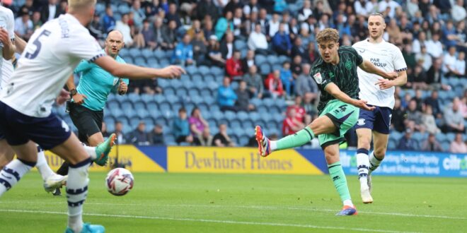 Sheffield Utd star Oliver Arblaster responds to West ham, Aston Villa links