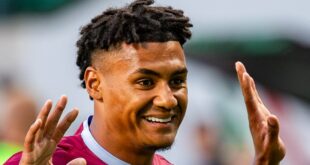 Aston Villa’s Ollie Watkins would be dream Man United signing – Lee Sharpe