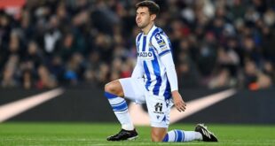 Zubimendi turns down Liverpool move to stay at Sociedad