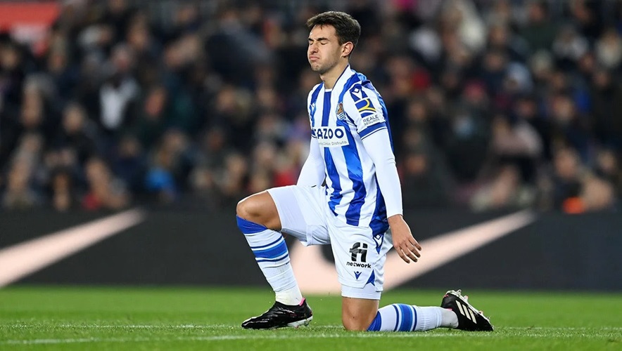 Zubimendi turns down Liverpool move to stay at Sociedad