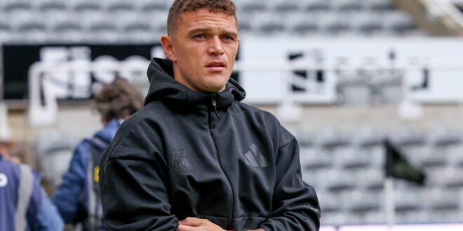 Turkish teams target Trippier as Newcastle mulls offers