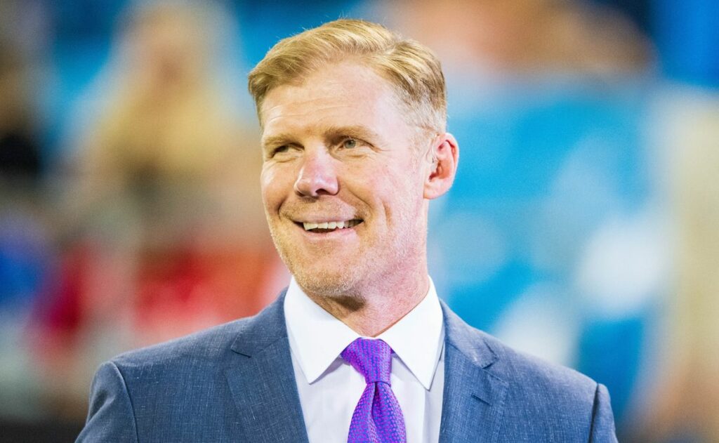 Alexi Lalas says USMNT ‘needs to win us back’ after new low