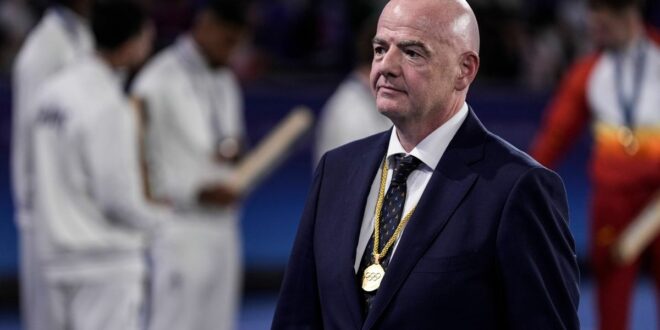 Infantino calls urgent broadcaster meeting about Club World Cup