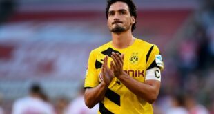 West Ham consider Mats Hummels