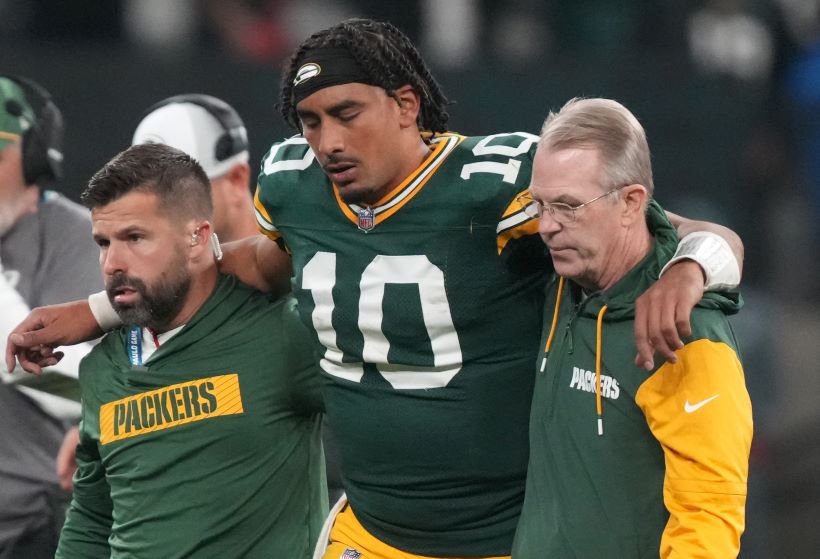 Packers QB Jordan Love will miss three-to-six weeks with an MCL sprain