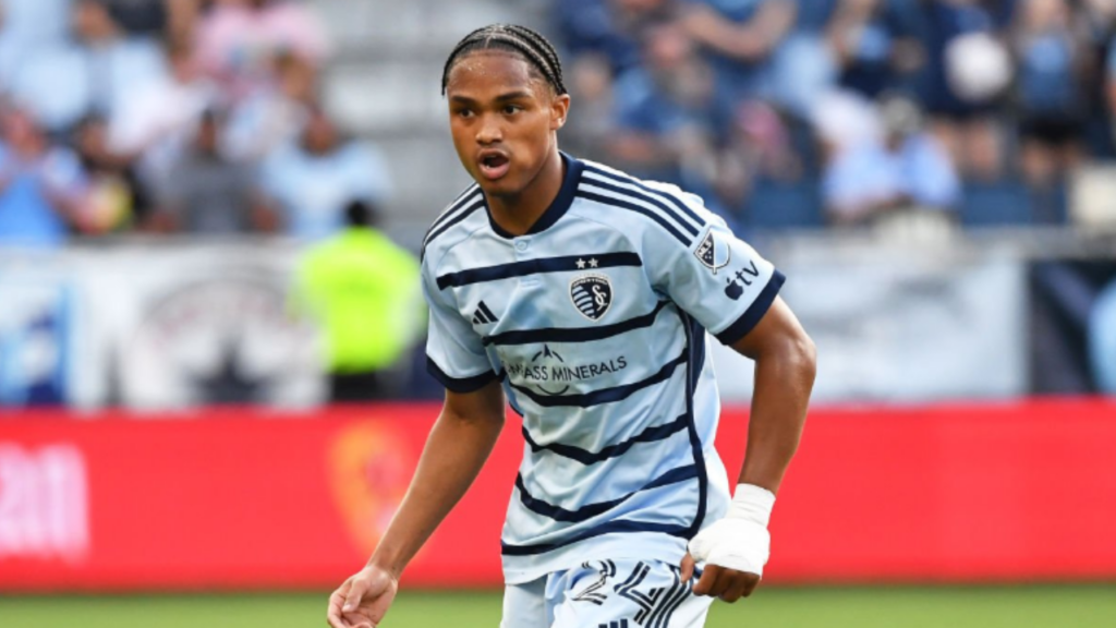 Genk acquires American defender Kayden Pierre