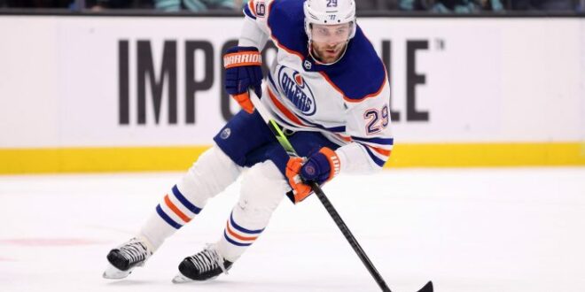 Leon Draisaitl Signs 8-Year, 2m Contract With Edmonton Oilers