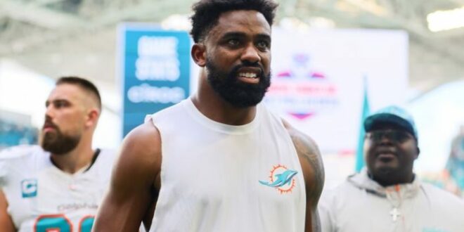 Dolphins’ Raheem Mostert is out vs. the Bills on Thursday, De’Von Achane is a game-time decision