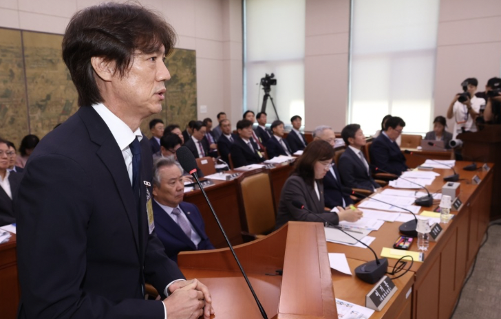 Hong Myung-bo defends return to South Korean team in front of parliament