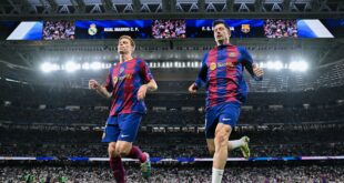 Barcelona’s Frenkie de Jong was not an option for Man United