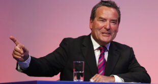 Jeff Stelling changes Newcastle prediction having identified big concern