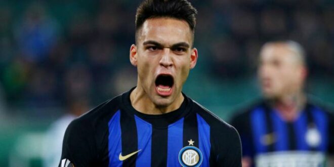 Barcelona eye Lautaro Martinez as Robert Lewandowski successor