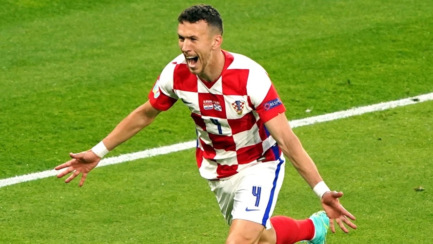 PSV Eindhoven in talks with Perisic as free agent