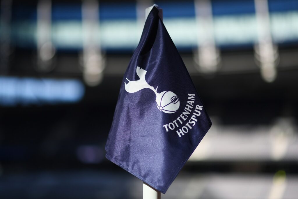 192k-a-week playmaker offered to Tottenham in free transfer