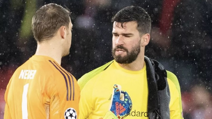 Bayern have no interest in Alisson as Neuer replacement